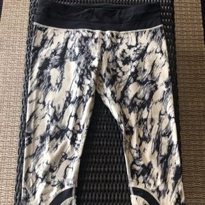 Lululemon Run: Inspire Crop II *All Luxtreme